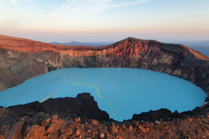 Trekking to volcanoes Semyachik, Karymsky and Nalychevo valley